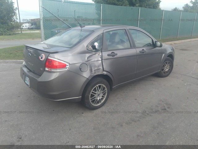 Photo 3 VIN: 1FAHP3FN8BW173144 - FORD FOCUS 