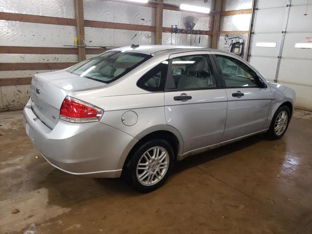 Photo 2 VIN: 1FAHP3FN9AW142953 - FORD FOCUS SE 