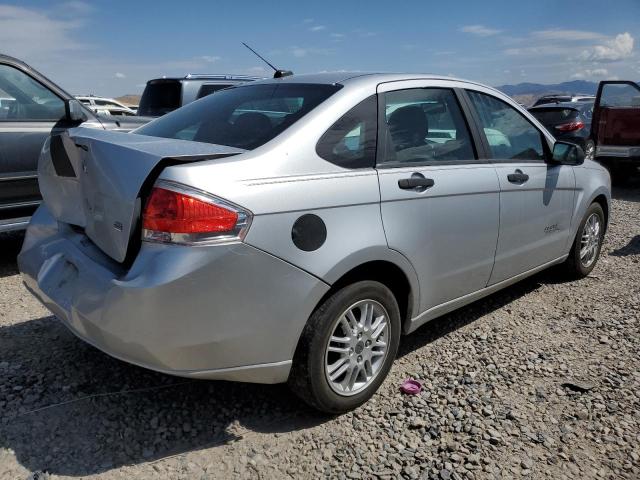 Photo 2 VIN: 1FAHP3FN9AW160756 - FORD FOCUS SE 