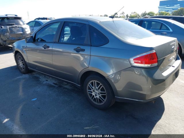 Photo 2 VIN: 1FAHP3FN9AW174284 - FORD FOCUS 