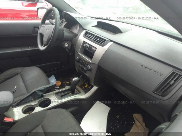 Photo 4 VIN: 1FAHP3FN9AW188220 - FORD FOCUS 