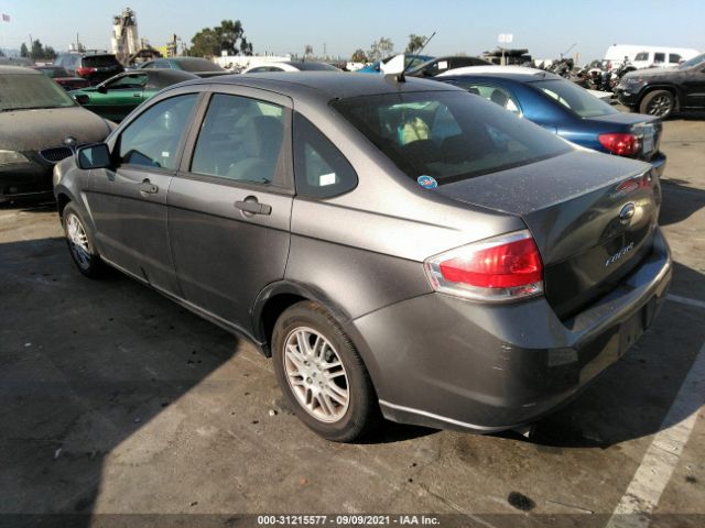 Photo 2 VIN: 1FAHP3FN9AW229414 - FORD FOCUS 