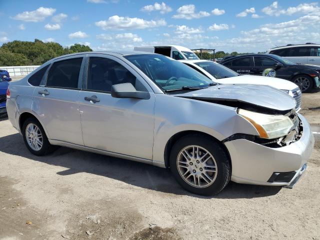 Photo 3 VIN: 1FAHP3FN9AW261344 - FORD FOCUS 