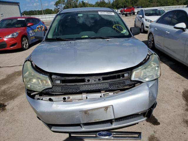 Photo 4 VIN: 1FAHP3FN9AW261344 - FORD FOCUS 