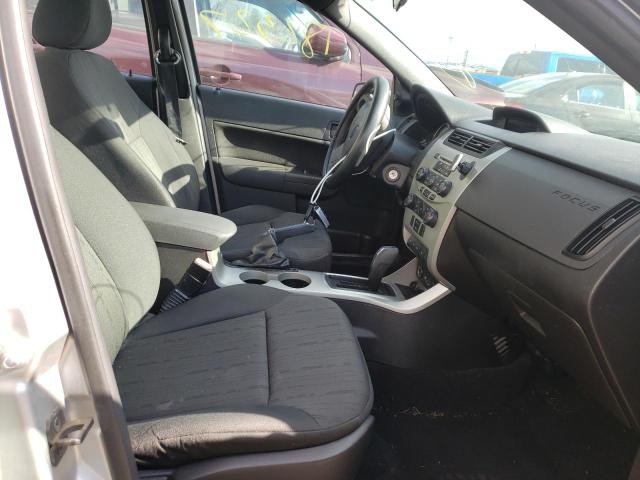 Photo 4 VIN: 1FAHP3FN9AW277138 - FORD FOCUS SE 