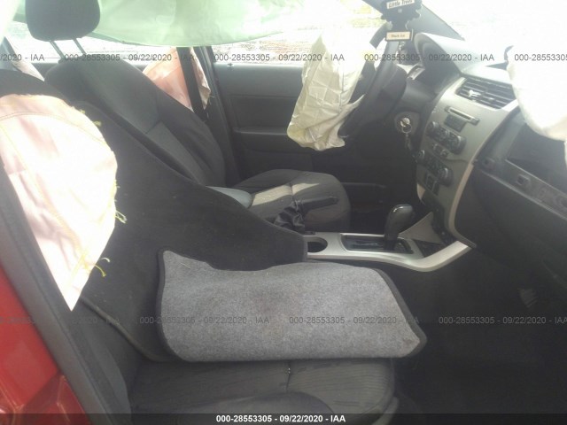 Photo 4 VIN: 1FAHP3FN9BW100963 - FORD FOCUS 