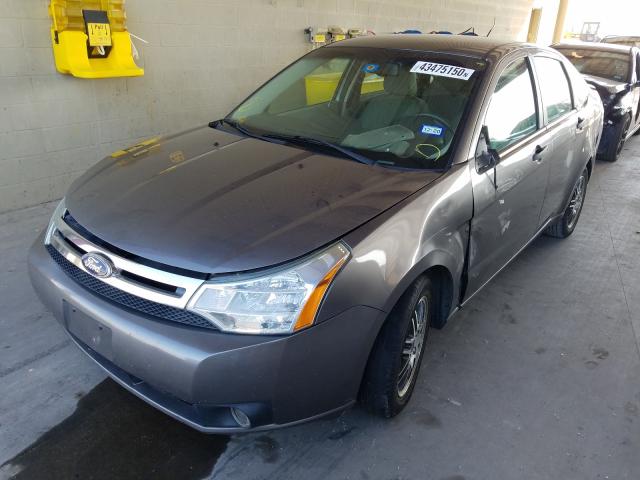 Photo 1 VIN: 1FAHP3FN9BW112837 - FORD FOCUS SE 