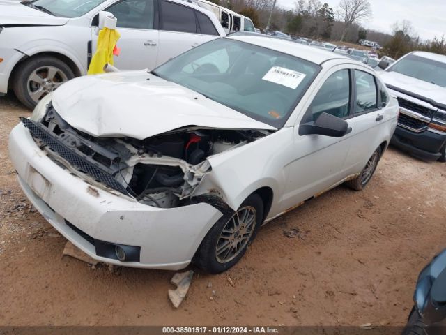 Photo 1 VIN: 1FAHP3FN9BW125880 - FORD FOCUS 