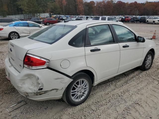 Photo 2 VIN: 1FAHP3FN9BW158359 - FORD FOCUS 