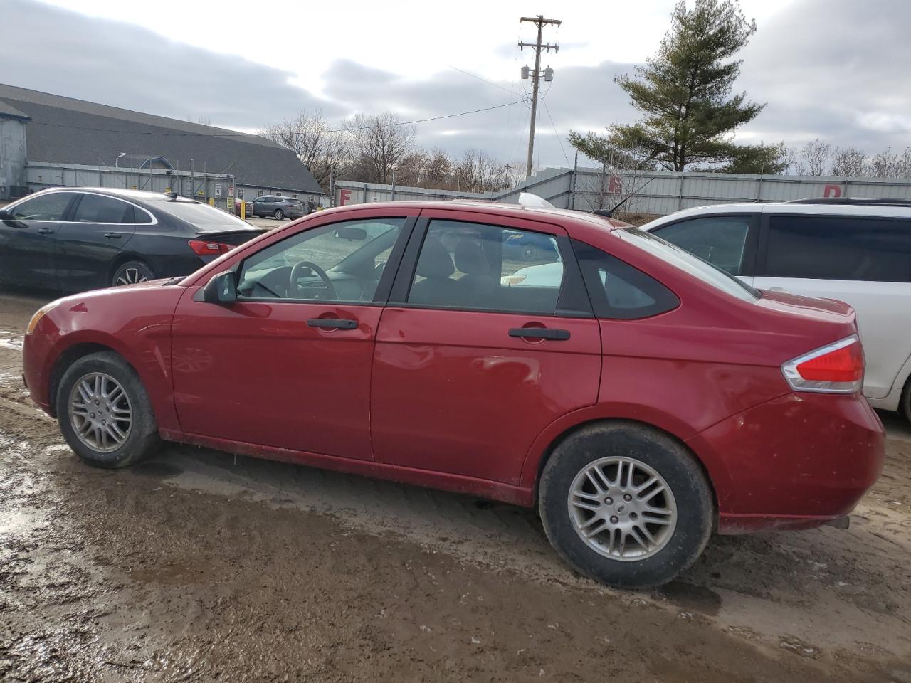 Photo 1 VIN: 1FAHP3FN9BW164226 - FORD FOCUS 