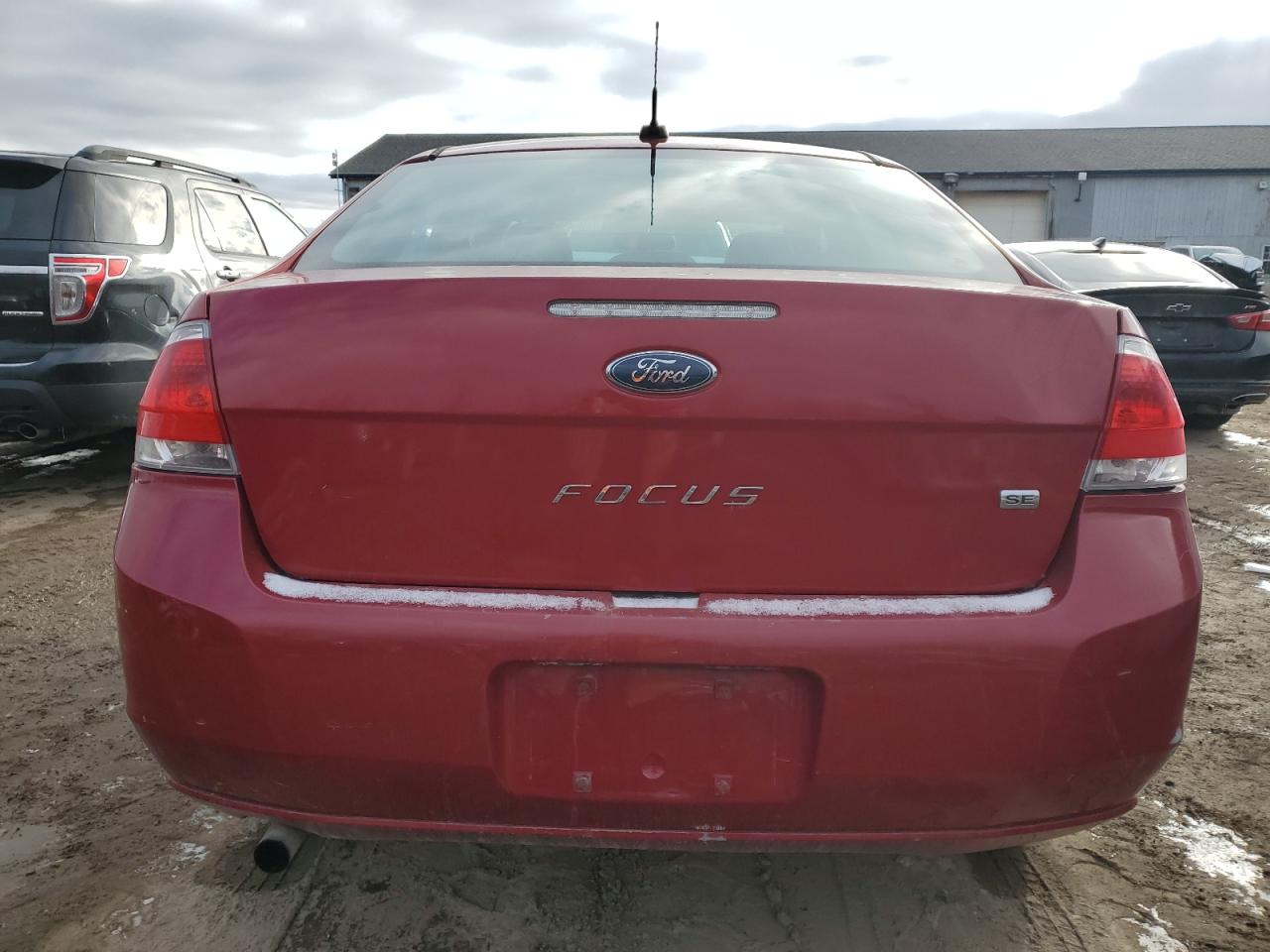 Photo 5 VIN: 1FAHP3FN9BW164226 - FORD FOCUS 