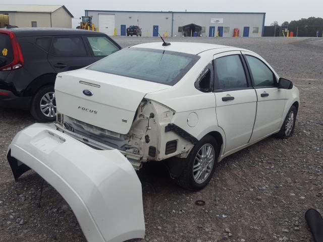 Photo 3 VIN: 1FAHP3FN9BW172097 - FORD FOCUS SE 