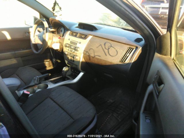 Photo 4 VIN: 1FAHP3FN9BW179552 - FORD FOCUS 