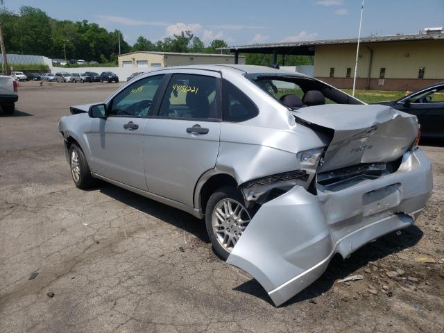 Photo 2 VIN: 1FAHP3FN9BW182208 - FORD FOCUS SE 