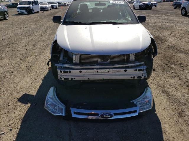 Photo 8 VIN: 1FAHP3FNXAW117219 - FORD FOCUS 