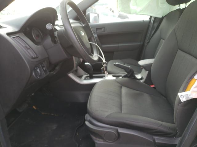 Photo 4 VIN: 1FAHP3FNXAW148650 - FORD FOCUS SE 