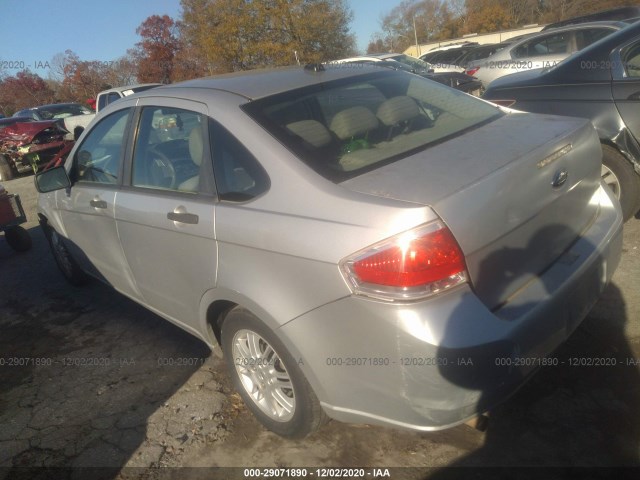 Photo 2 VIN: 1FAHP3FNXAW185620 - FORD FOCUS 