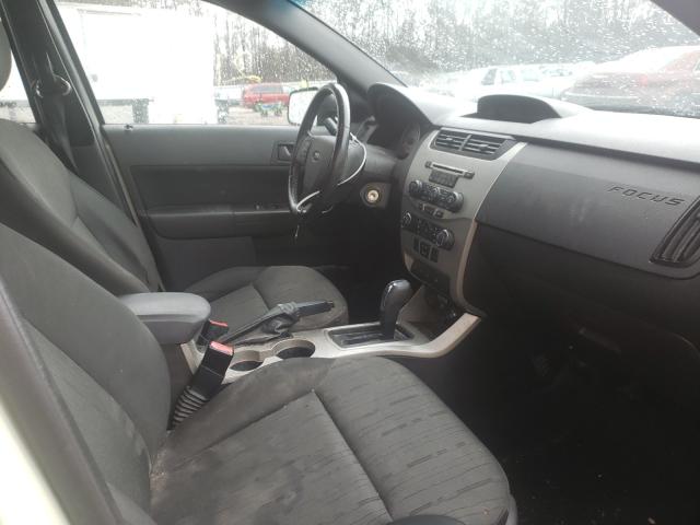 Photo 4 VIN: 1FAHP3FNXAW228594 - FORD FOCUS SE 