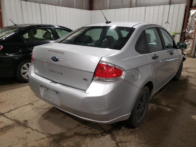 Photo 3 VIN: 1FAHP3FNXAW270330 - FORD FOCUS SE 