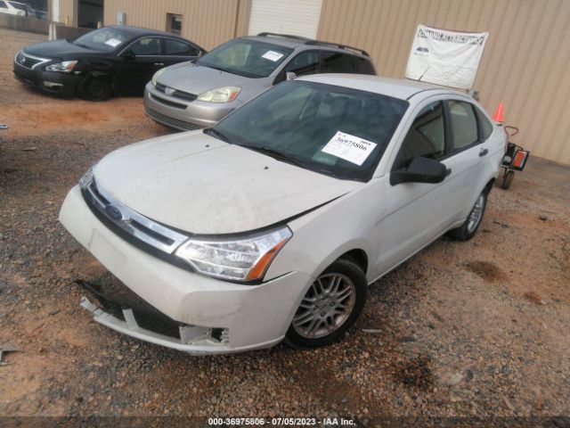 Photo 1 VIN: 1FAHP3FNXAW281439 - FORD FOCUS 