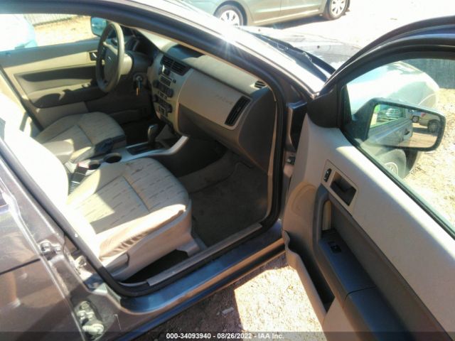 Photo 4 VIN: 1FAHP3FNXAW282591 - FORD FOCUS 