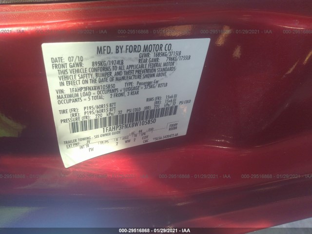 Photo 8 VIN: 1FAHP3FNXBW105850 - FORD FOCUS 