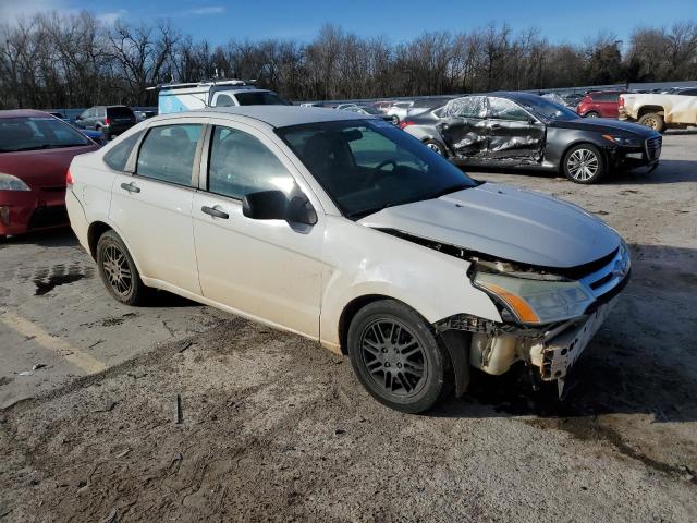 Photo 3 VIN: 1FAHP3FNXBW152277 - FORD FOCUS 