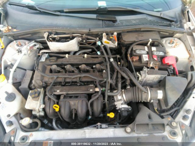 Photo 9 VIN: 1FAHP3FNXBW176448 - FORD FOCUS 