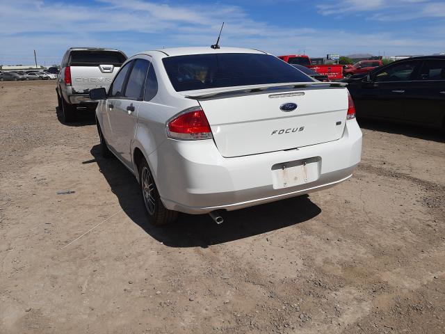 Photo 2 VIN: 1FAHP3FNXBW181200 - FORD FOCUS SE 