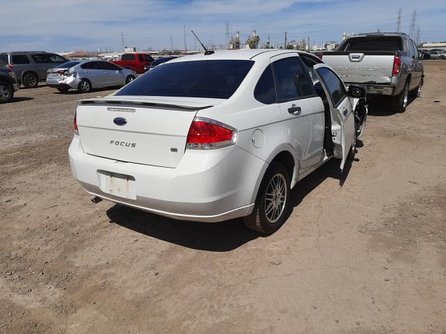 Photo 3 VIN: 1FAHP3FNXBW181200 - FORD FOCUS SE 