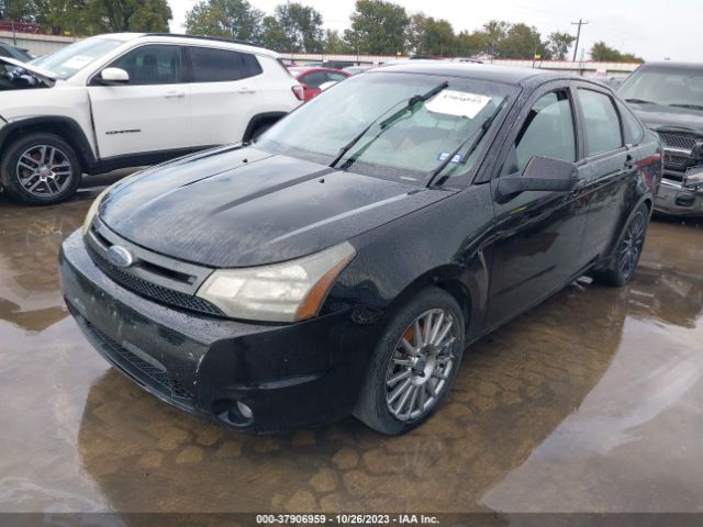 Photo 1 VIN: 1FAHP3GN0AW232619 - FORD FOCUS 