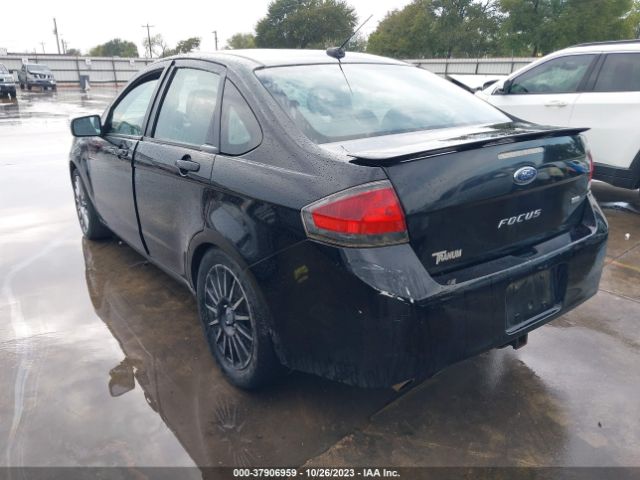 Photo 2 VIN: 1FAHP3GN0AW232619 - FORD FOCUS 