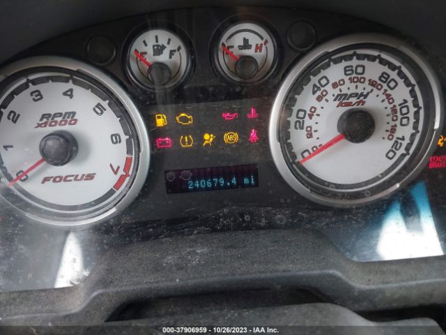 Photo 6 VIN: 1FAHP3GN0AW232619 - FORD FOCUS 