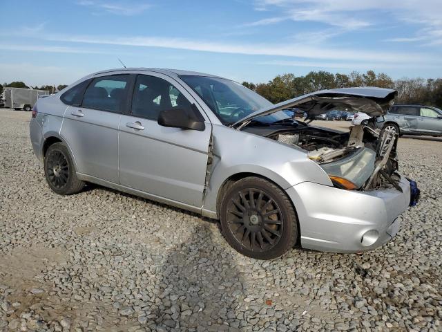 Photo 3 VIN: 1FAHP3GN0BW104883 - FORD FOCUS 