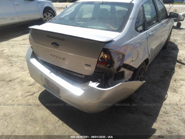 Photo 5 VIN: 1FAHP3GN0BW107475 - FORD FOCUS 