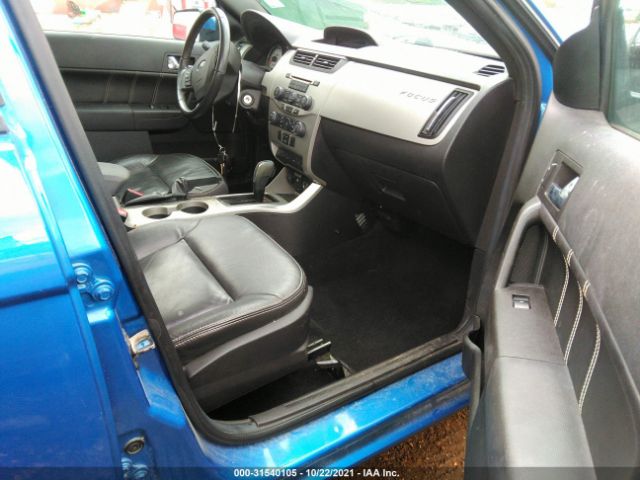 Photo 4 VIN: 1FAHP3GN0BW136605 - FORD FOCUS 