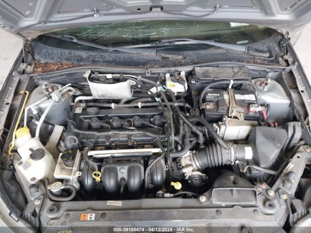 Photo 9 VIN: 1FAHP3GN1AW121769 - FORD FOCUS 