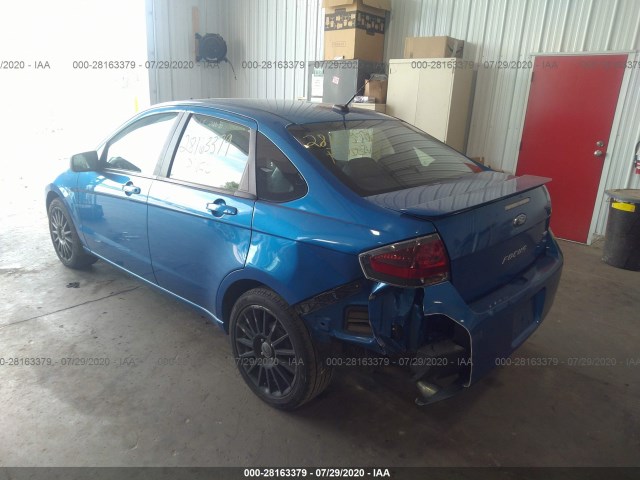 Photo 2 VIN: 1FAHP3GN1BW104018 - FORD FOCUS 