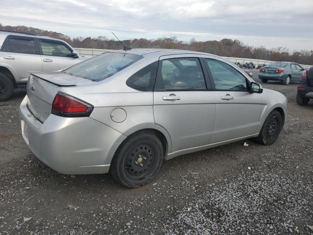 Photo 2 VIN: 1FAHP3GN1BW130845 - FORD FOCUS SES 