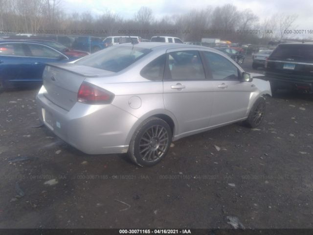 Photo 3 VIN: 1FAHP3GN1BW136001 - FORD FOCUS 