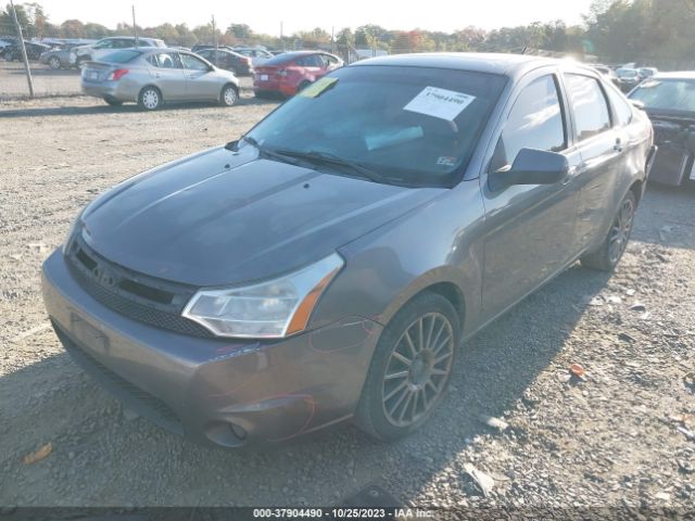 Photo 1 VIN: 1FAHP3GN1BW186610 - FORD FOCUS 