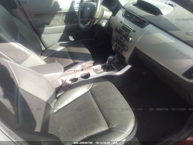 Photo 4 VIN: 1FAHP3GN3AW129856 - FORD FOCUS 