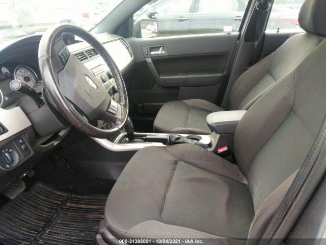 Photo 4 VIN: 1FAHP3GN3AW188177 - FORD FOCUS 