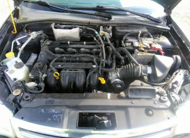 Photo 9 VIN: 1FAHP3GN3BW132452 - FORD FOCUS 