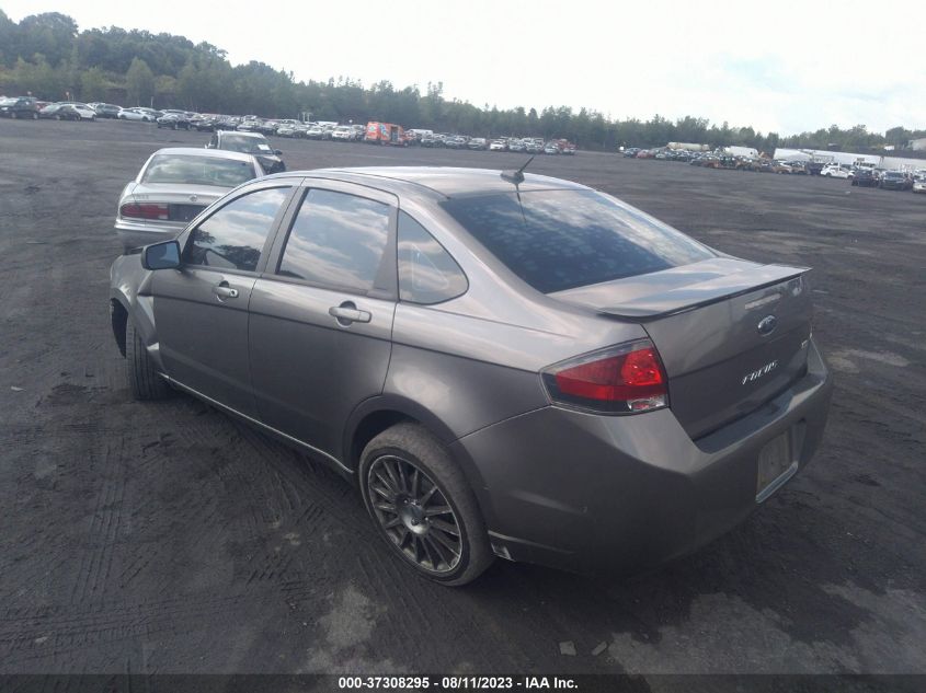 Photo 2 VIN: 1FAHP3GN3BW133469 - FORD FOCUS 