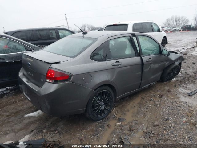 Photo 3 VIN: 1FAHP3GN4AW147539 - FORD FOCUS 