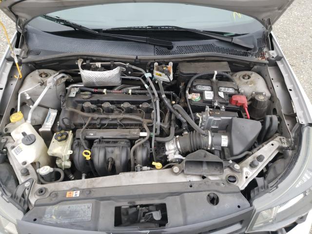 Photo 6 VIN: 1FAHP3GN4BW136445 - FORD FOCUS SES 