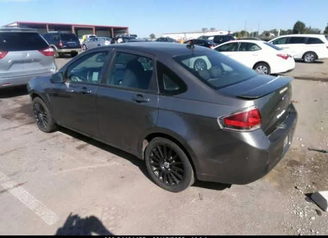 Photo 2 VIN: 1FAHP3GN4BW136834 - FORD FOCUS 