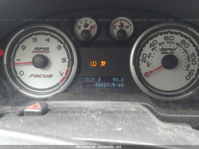 Photo 6 VIN: 1FAHP3GN5AW221695 - FORD FOCUS 