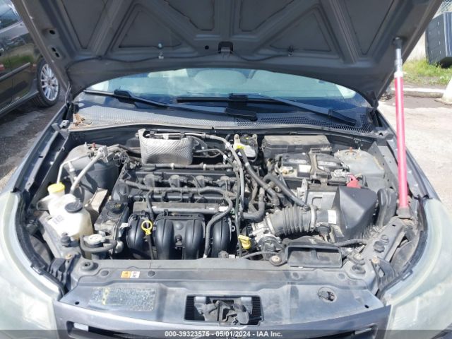 Photo 9 VIN: 1FAHP3GN6BW136138 - FORD FOCUS 